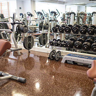 Fitnessraum vom Hotel das Eisenberg (c) Jean Van Luelik Photographer.